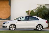 Exterieur_Skoda-Rapid-2013_4
                                                        width=