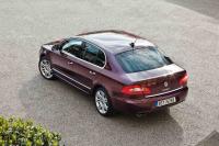 Exterieur_Skoda-Superb-2008_14