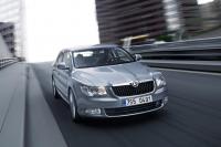 Exterieur_Skoda-Superb-2008_26