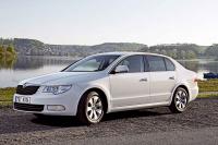 Exterieur_Skoda-Superb-2008_16