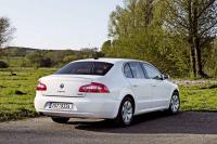 Exterieur_Skoda-Superb-2008_20