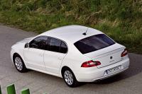 Exterieur_Skoda-Superb-2008_21
                                                        width=