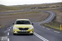 Exterieur_Skoda-Superb-Combi-Sportline_16
                                                        width=