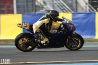 Exterieur_Sport-24H-du-Mans-moto-2015_2
                                                        width=
