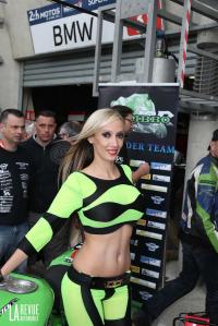 Exterieur_Sport-24H-du-Mans-moto-hotesses_20