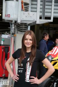 Exterieur_Sport-24H-du-Mans-moto-hotesses_32