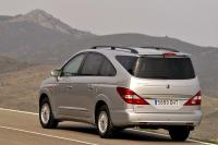 Exterieur_SsangYong-Rodius_11