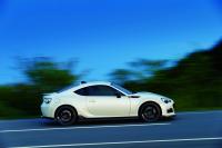 Exterieur_Subaru-BRZ-STI-tS-2015_3