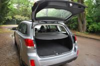 Interieur_Subaru-Outback-2.0-D_19