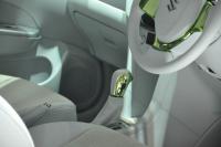 Interieur_Suzuki-G70_17
                                                        width=