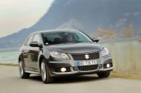 Exterieur_Suzuki-Kizashi-2013_10