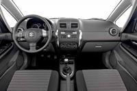 Interieur_Suzuki-SX4-2010_17
                                                        width=