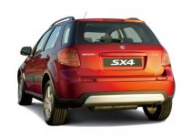 Exterieur_Suzuki-SX4_4