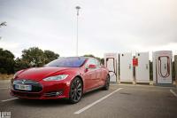 Exterieur_Tesla-Model-S-P85D_27
                                                        width=