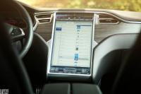 Interieur_Tesla-Model-S-P85D_44