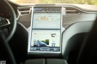 Interieur_Tesla-Model-S-P85D_53