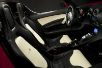 Interieur_Tesla-Roadster_21