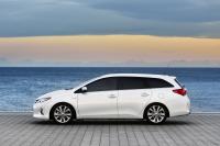 Exterieur_Toyota-Auris-2-Touring-Sports_8
                                                        width=