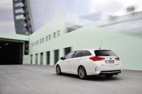 Exterieur_Toyota-Auris-2-Touring-Sports_4
                                                        width=