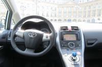 Interieur_Toyota-Auris-HSD-Dynamique_30