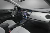 Interieur_Toyota-Auris-II_11