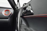 Interieur_Toyota-Auris-Touring-Sports-Black_8