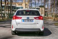 Exterieur_Toyota-Auris-Touring-Sports-Hybride_3