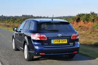 Exterieur_Toyota-Avensis-2009-Cross-Sport_15
                                                        width=