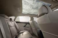 Interieur_Toyota-Avensis-2009-Cross-Sport_21