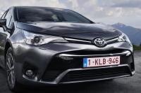 Interieur_Toyota-Avensis-2015_33