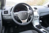 Interieur_Toyota-Avensis-D-4D_26