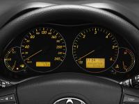 Interieur_Toyota-Avensis_31