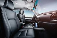 Interieur_Toyota-Hilux-D4D_24
                                                        width=