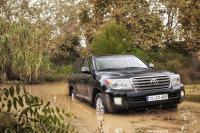 Exterieur_Toyota-Land-Cruiser-SW-V8_9
                                                        width=