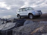 Exterieur_Toyota-Land-Cruiser_32