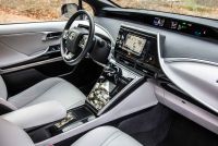 Interieur_Toyota-Mirai_16