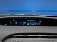 Interieur_Toyota-Prius-2010_36