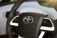 Interieur_Toyota-Prius-4_40
                                                        width=