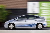 Exterieur_Toyota-Prius-PlugIn_17