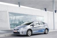 Exterieur_Toyota-Prius-PlugIn_14