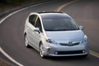 Exterieur_Toyota-Prius-V_4