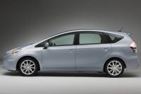 Exterieur_Toyota-Prius-V_10