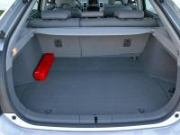 Interieur_Toyota-Prius_35