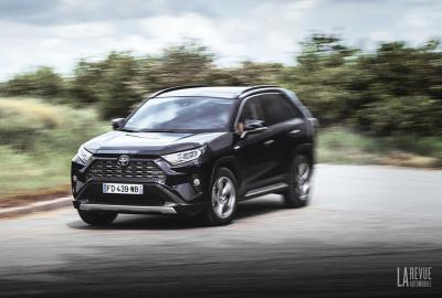 Image principale de l'actu: Essai RAV 4 Hybrid Dynamic : Zen in the city