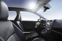 Interieur_Toyota-Verso-S_22