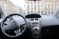 Interieur_Toyota-Yaris-D4D-Millenium_26
                                                        width=