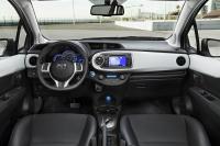 Interieur_Toyota-Yaris-Hybrid_18
                                                        width=