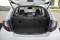 Interieur_Toyota-Yaris-Hybrid_17
                                                        width=