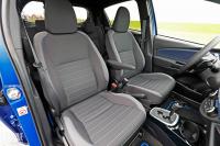 Interieur_Toyota-Yaris-VVT-I-110-2017_32
                                                        width=