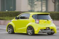 Exterieur_Toyota-iQ-Sport-Concept_8
                                                        width=